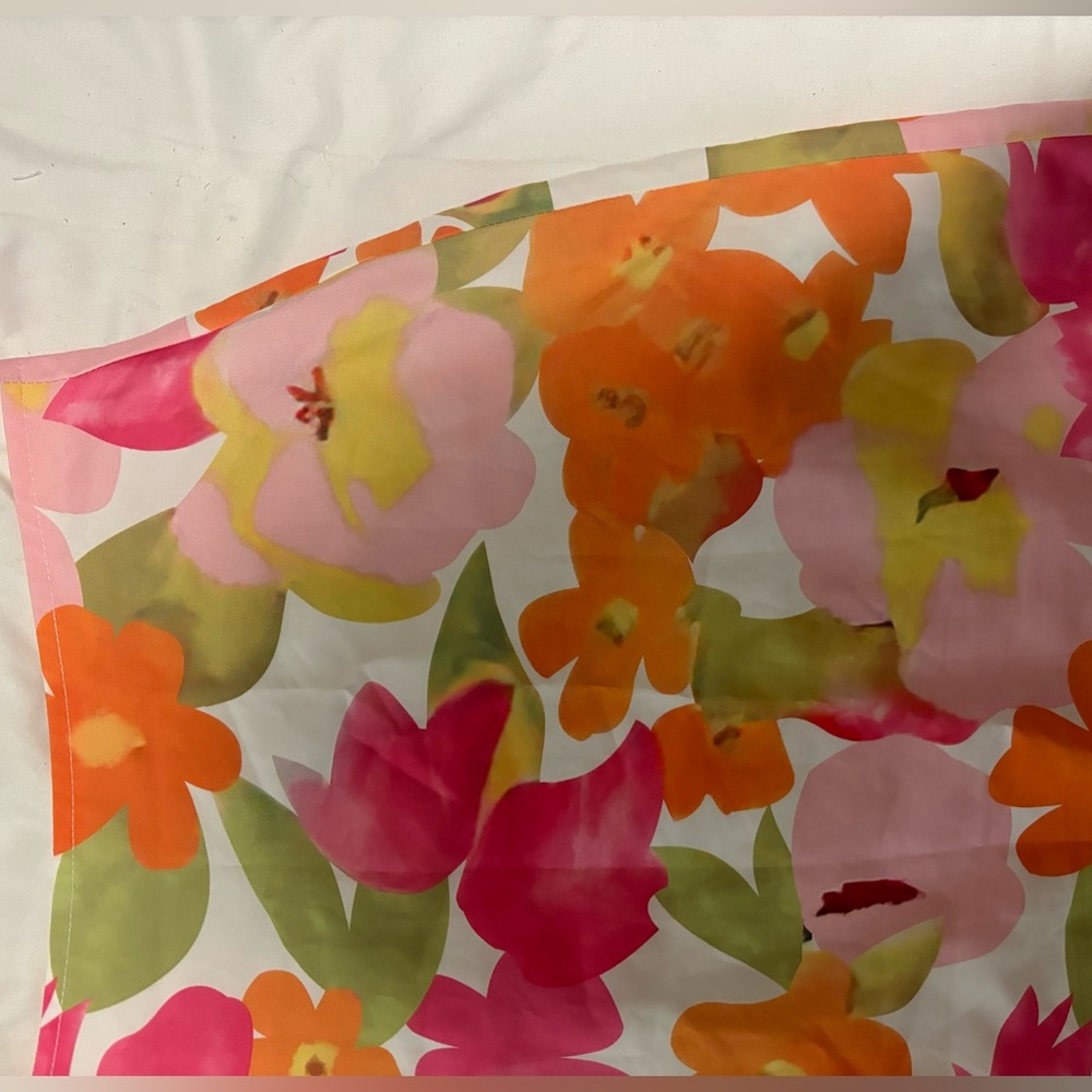 Floral mini skirt